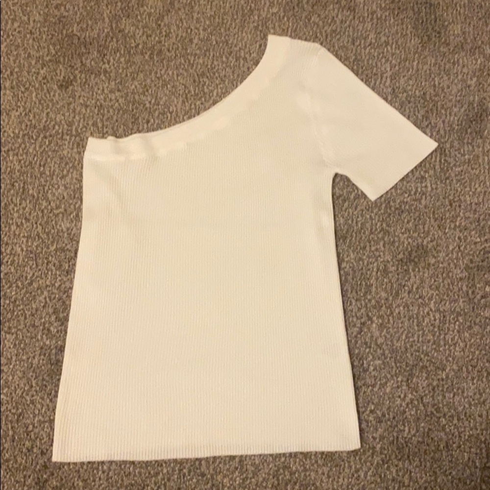 White one sleeve shirt